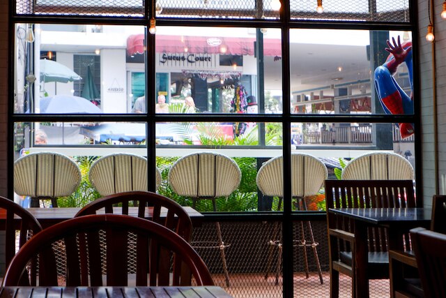 18 コインズ パタヤ ホステル