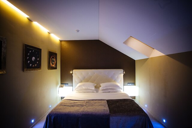 LH ホテル & スパ