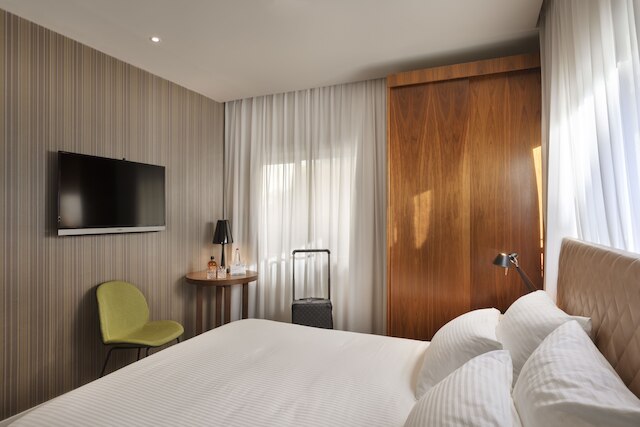 ジェイコブ シェンキン ホテル