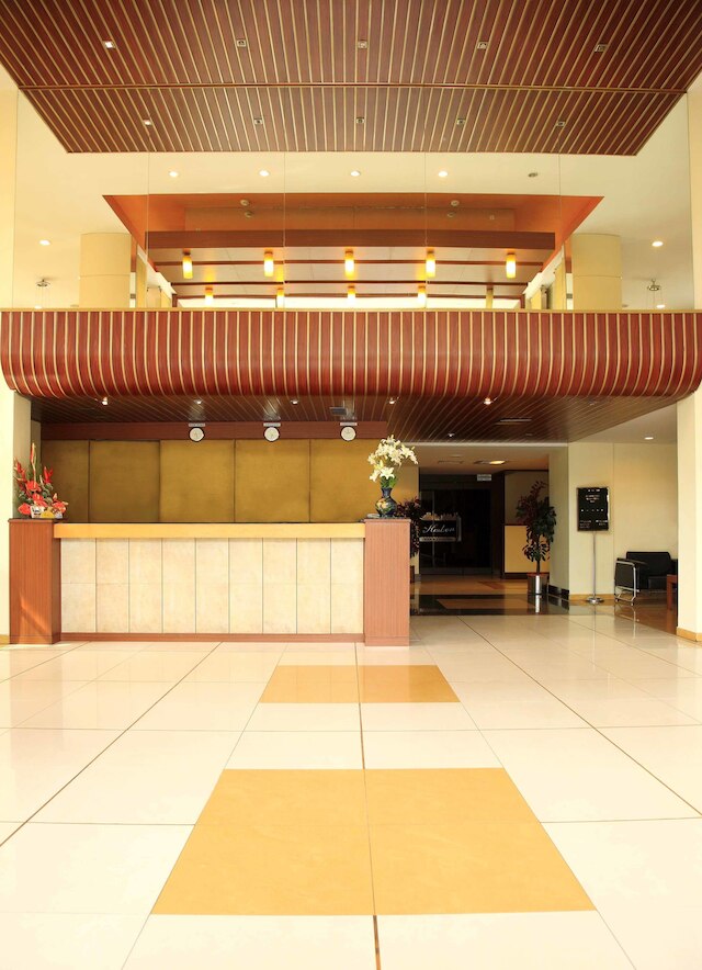 ハリソンズ ホテル