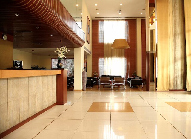 ハリソンズ ホテル