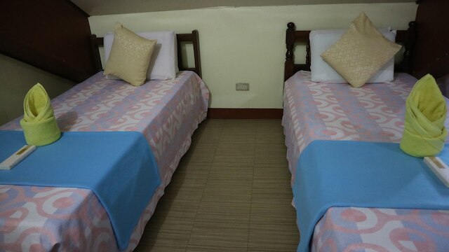 ロロ オヨン ペンション ハウス