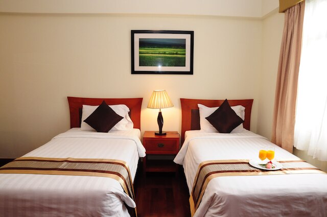 リバーサイド サービスド アパートメンツ