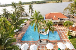 リバーサイド サービスド アパートメンツ