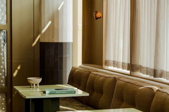 PURO クラクフ スタレ ミャスト