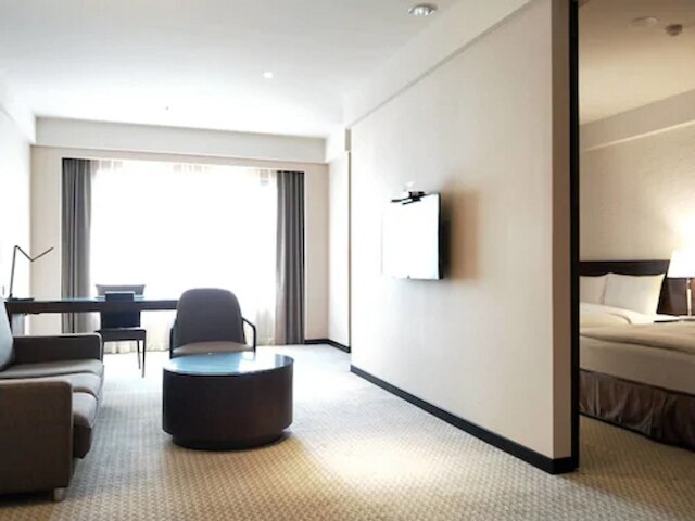 ライ ライ ホテル