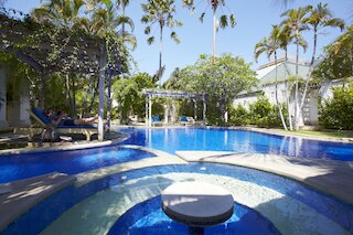 アルテミス ヴィラ アンド ホテル