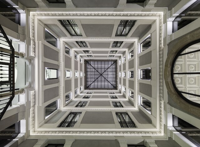 H10 ウルキナオナ プラザ