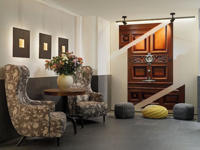 H10 ウルキナオナ プラザ