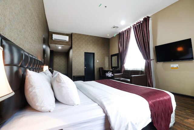 グランド カナヤ ホテル