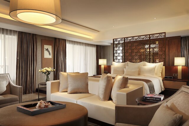 ホテルテントレム ヨギヤカルタ