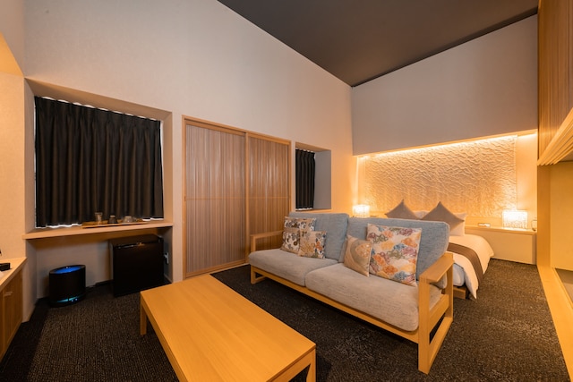 六本木ホテル S