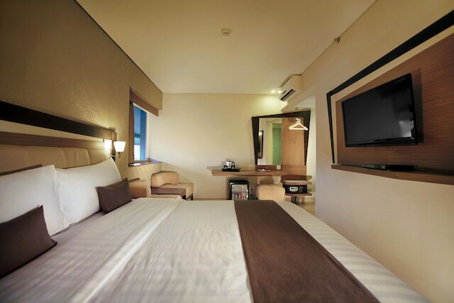 ホテル ネオ クタ ジェランティック