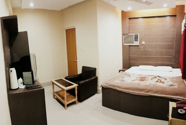 ホテル ロイヤル ガーデン