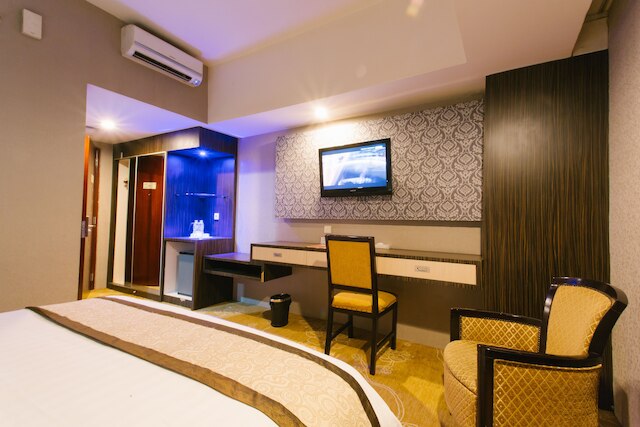 エルメス パレス ホテル メダン