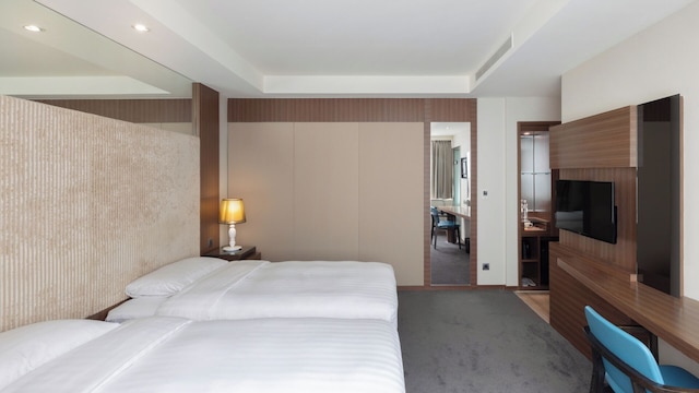 グリーンワールド 舞衣南京 (洛碁大飯店舞衣南京館)