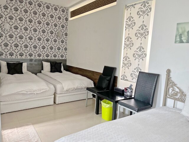 リネ キャッスル ホテル (萊茵堡)