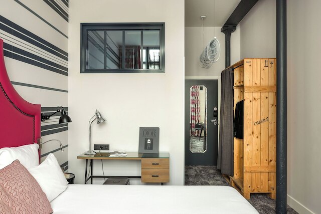 オテル ファブリック