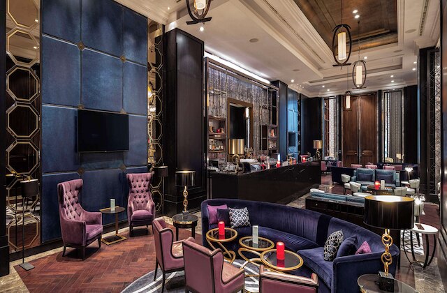 ヒルトン イスタンブール ボモンティ ホテル & コンベンション センター