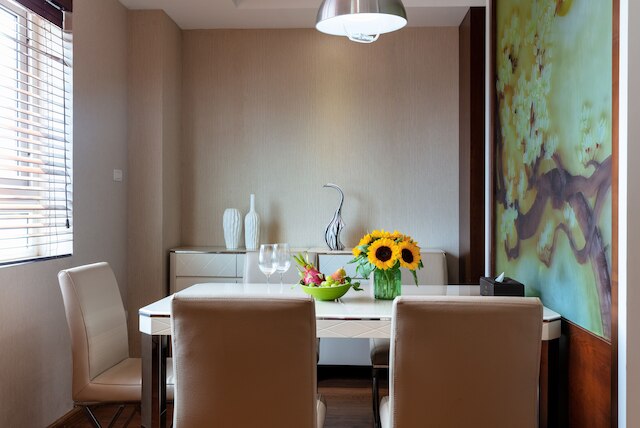 スカイラーク ホテル