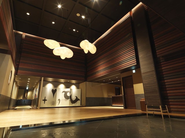 ニセコ昆布温泉 鶴雅別荘 杢の抄