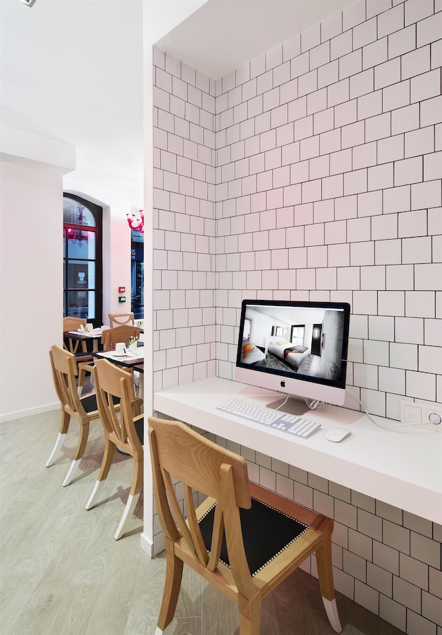 ベストウェスタン プレミア フォーブール 88