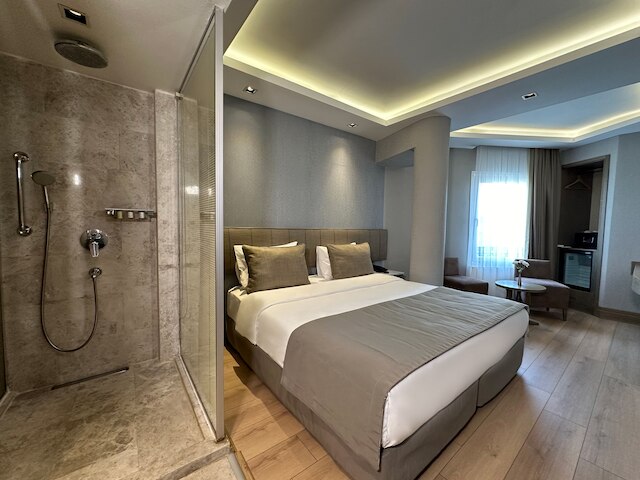 AHC グランド バザール ホテル