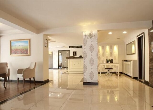 ビュユック トゥルワ オテリ