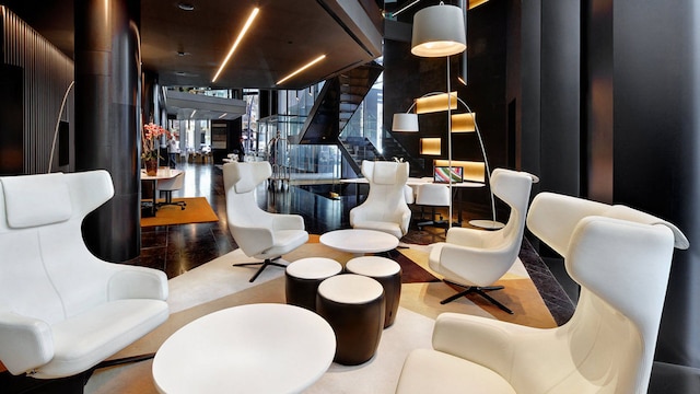 オリヴィア バルメス ホテル