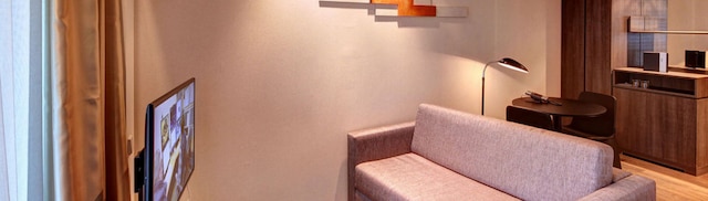 オリヴィア バルメス ホテル