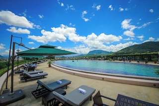 ルアン プラバン ビュー ホテル