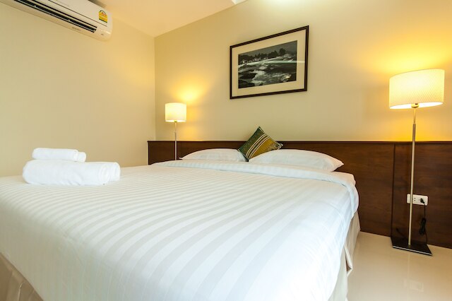 バー ニラス ホテル