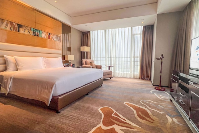 ハワード ジョンソン ハイテク プラザ チョンドゥ（成都高新豪生大酒店）