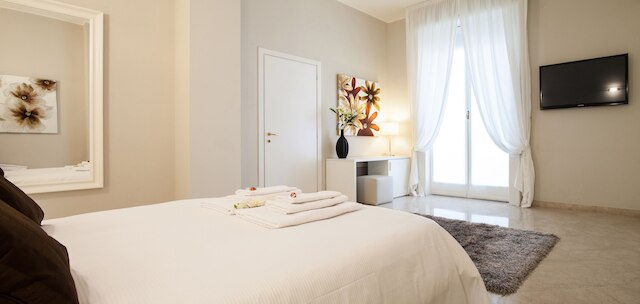 ミラン ロイヤル スイーツ & ラグジュアリー アパートメンツ