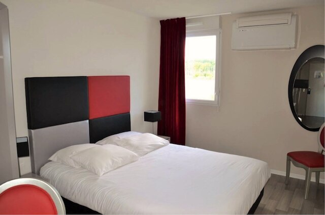 アドニス オテル バイヨンヌ