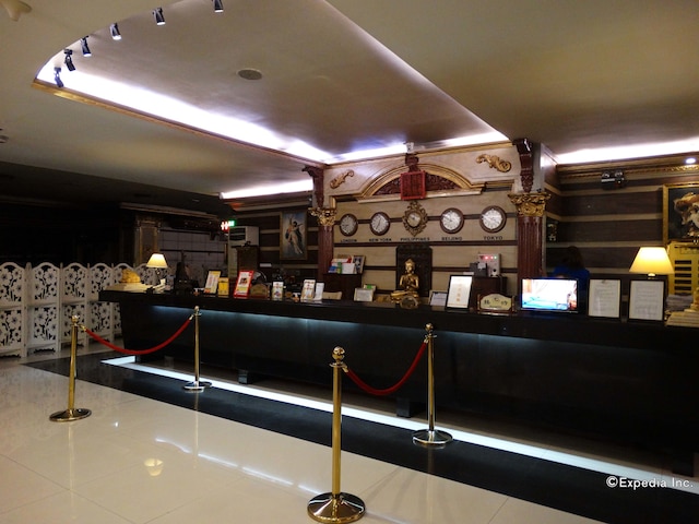 リド ド パリ ホテル