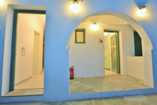 エデン ホテル アパートメンツ