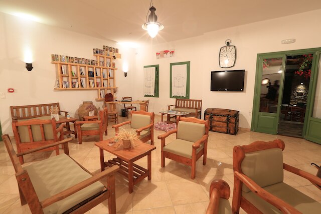 エデン ホテル アパートメンツ