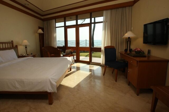 マカッサル ゴールデン ホテル