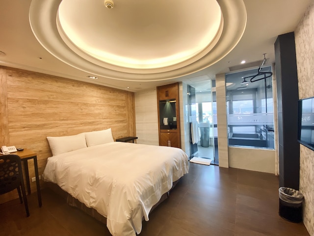 バーガリー ホテル (寶格利時尚旅館)