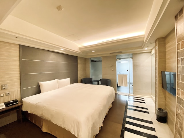 バーガリー ホテル (寶格利時尚旅館)