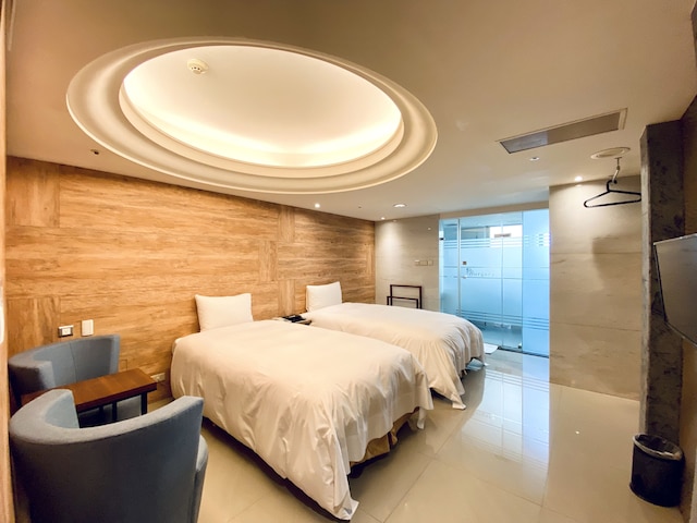 バーガリー ホテル (寶格利時尚旅館)