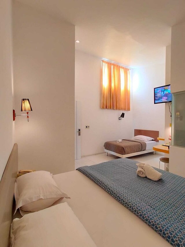 デワルナ ザイヌル アリフィン マラン