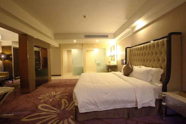 クレイトン ホテル