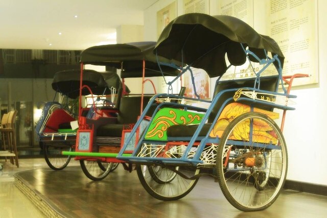 ロサリ サンセット ホテル