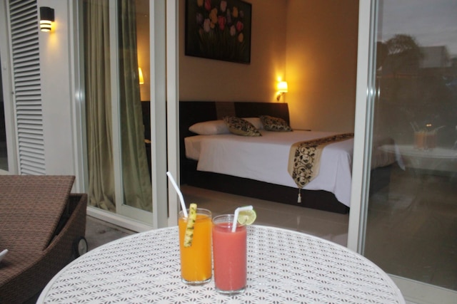 ロサリ サンセット ホテル