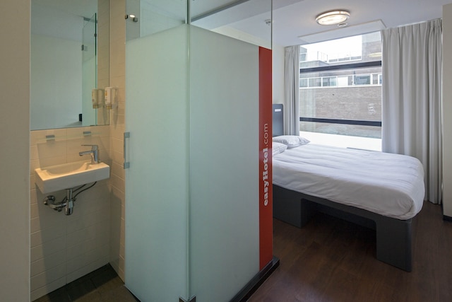 イージーホテル ロッテルダム シティ センター