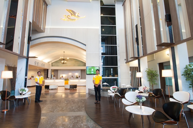 フリッパーハウスホテル