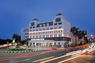 メトロ パーク ビュー ホテル コタ ラマ スマラン