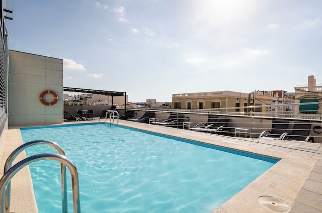 プティ パレス トレンカディス